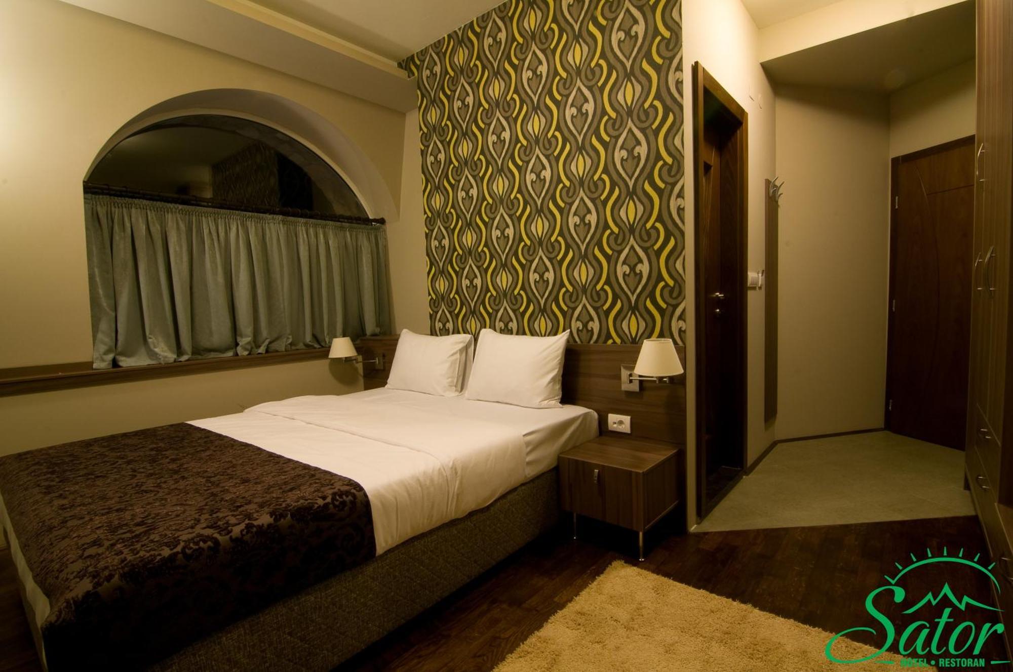 Hotel Sator บิโตลา ภายนอก รูปภาพ